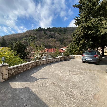 Stone Villa ブドヴァ エクステリア 写真