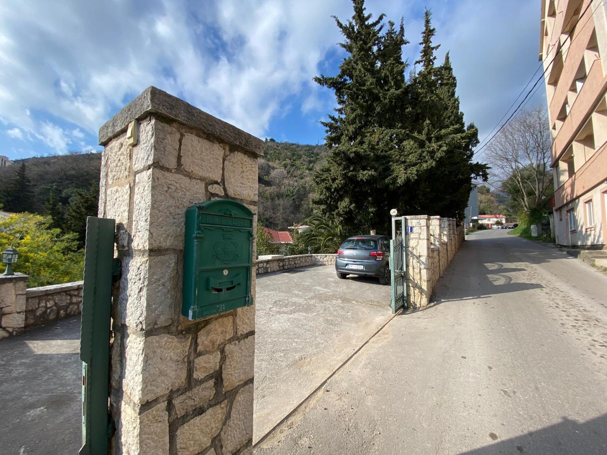 Stone Villa ブドヴァ エクステリア 写真